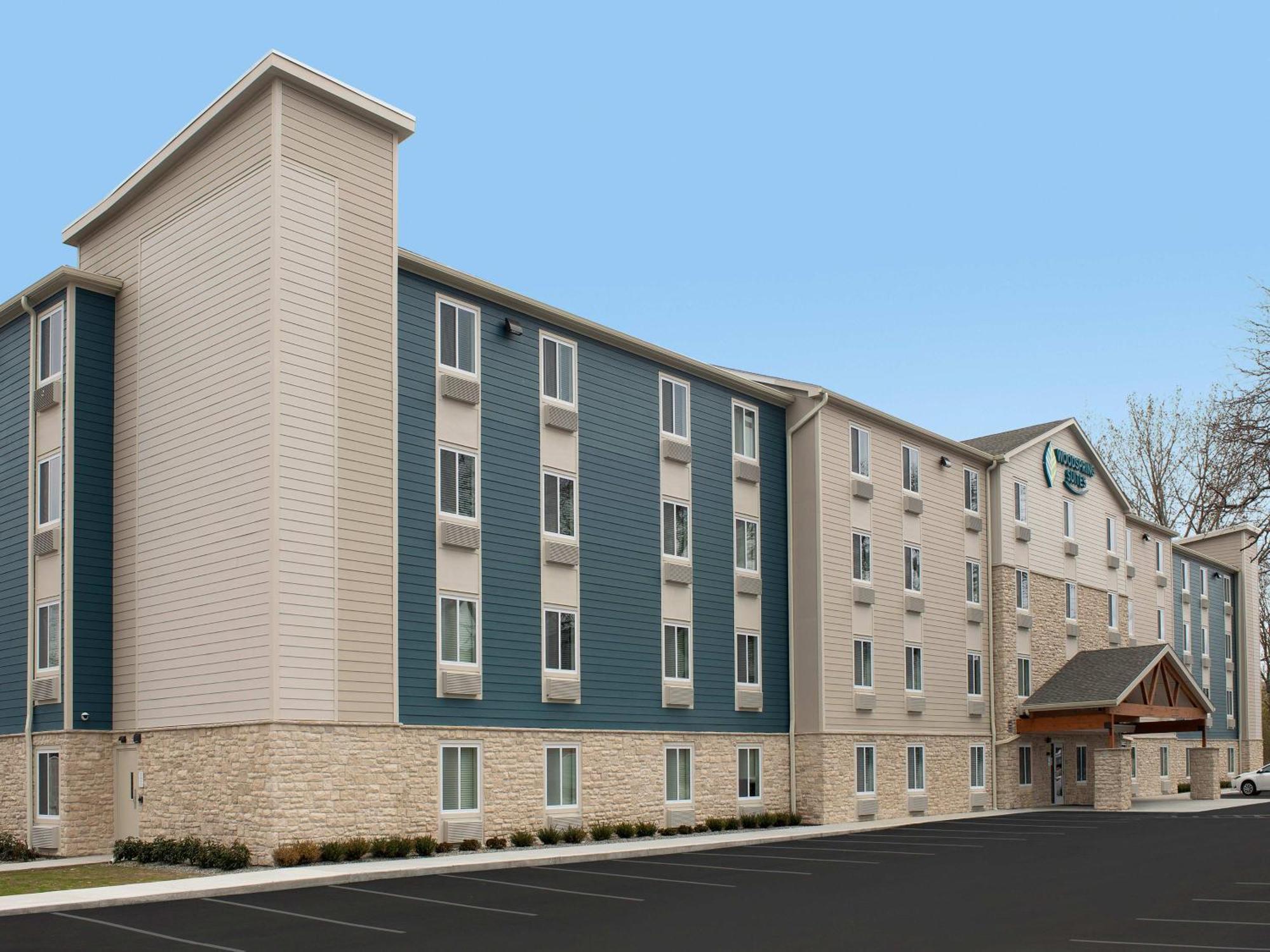 Woodspring Suites Libertyville - Chicago エクステリア 写真